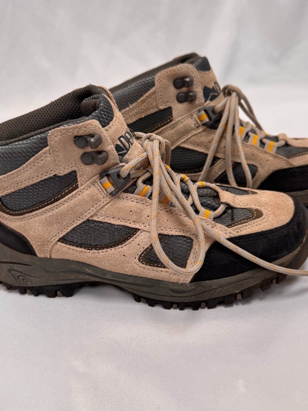Denali Women's Size 6 Ankle Brown Hiking Boots